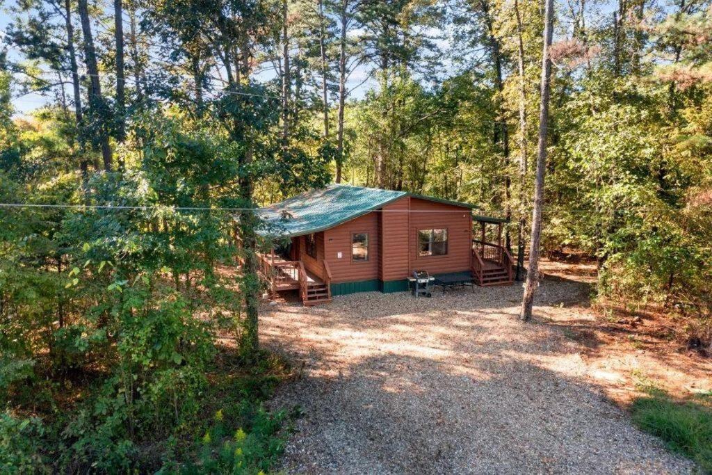 Appartamento Misty Moonlight, Sleeps 4, Mountain Cabin Broken Bow Esterno foto